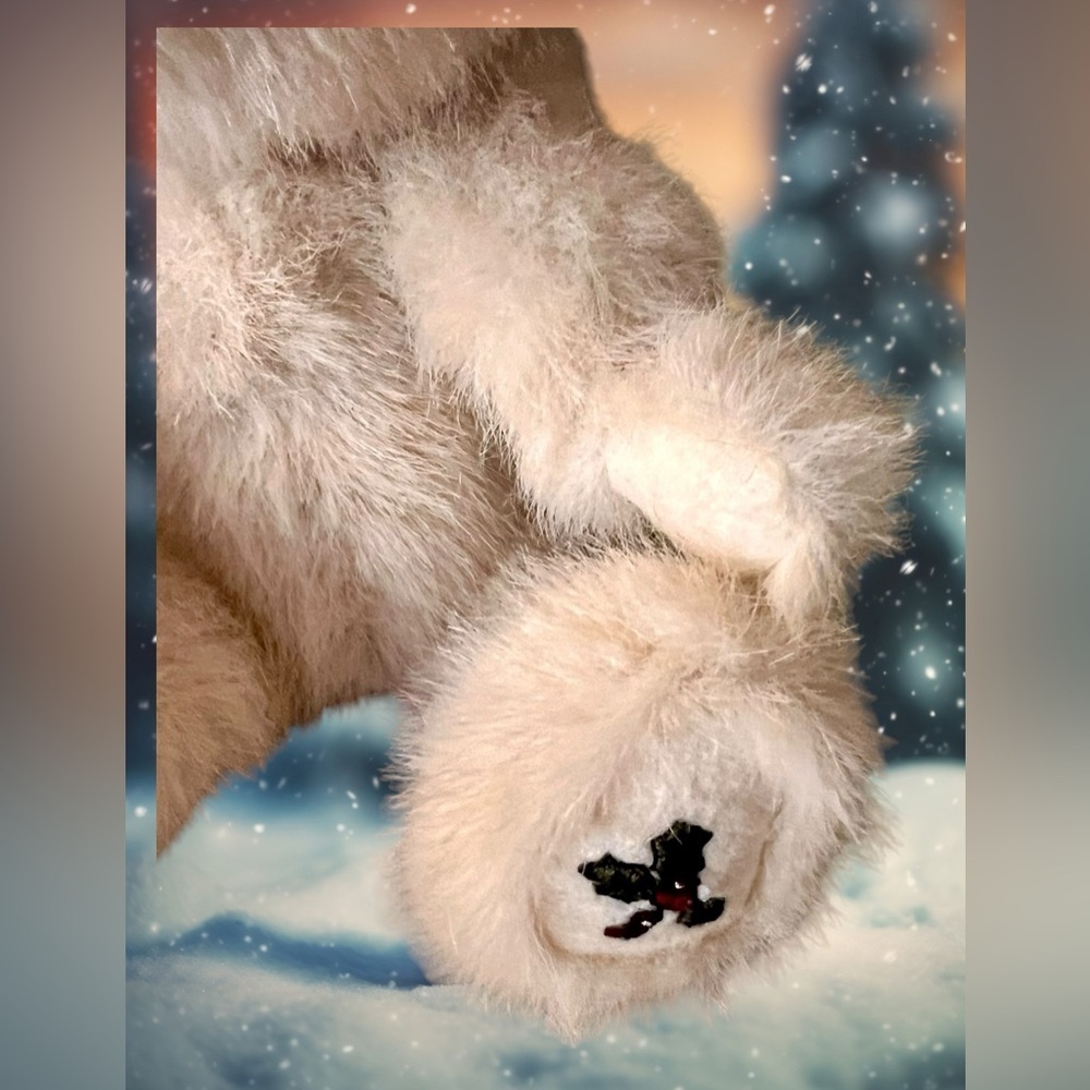 Vintage Boyd Bear Winter/Christmas Collection - Picture 4 of 15